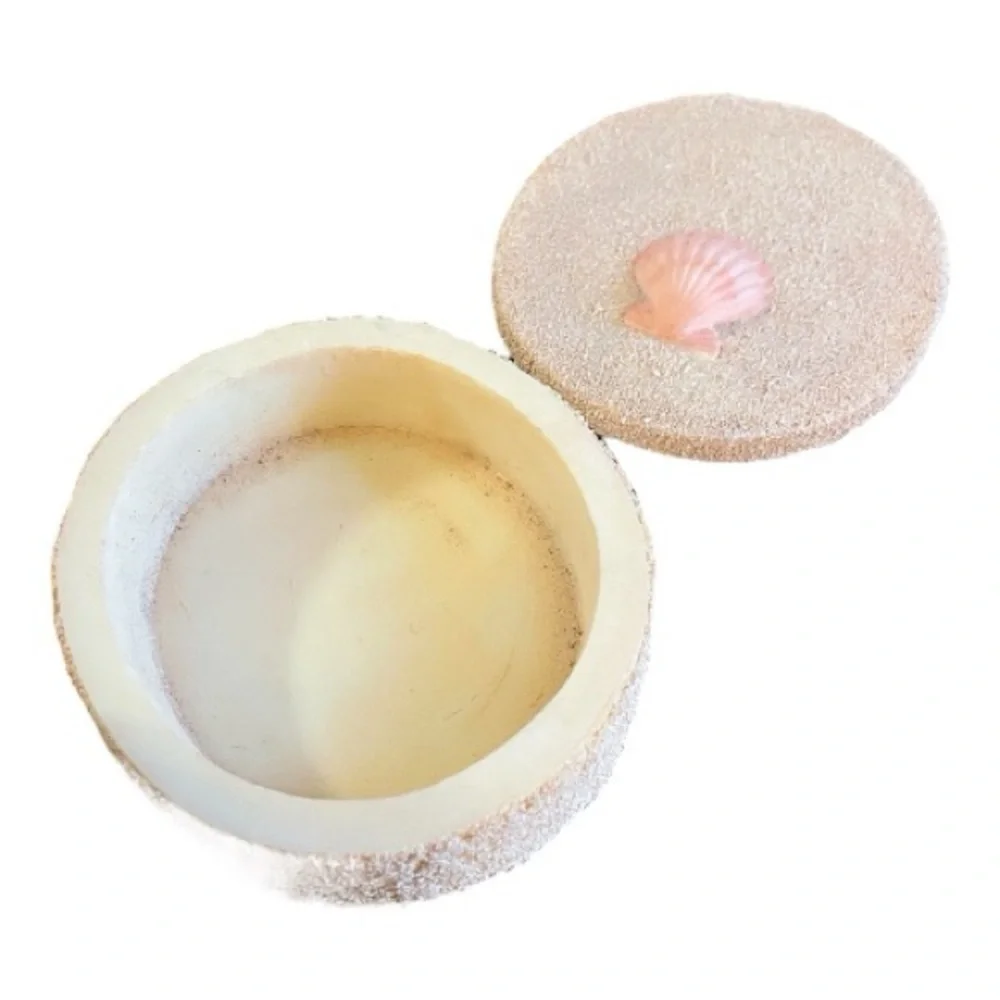 Frame & Trinket Box, Textured Sand Finish with Scallop Shells.